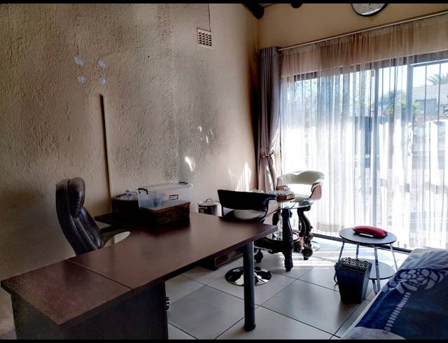 3 BEDROOM HOUSE FOR SALE IN BRACKENDOWNS